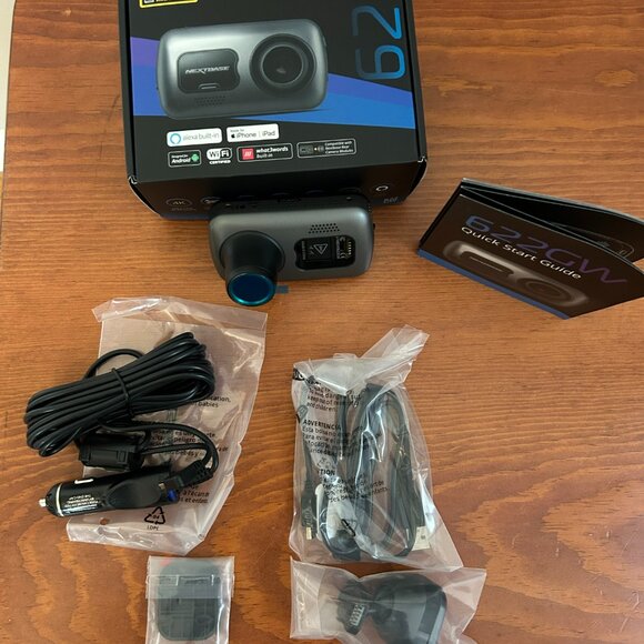 COPY - NWT! Nextbase 622GW Dash Cam Front and Rear Camera. - Picture 2 of 8